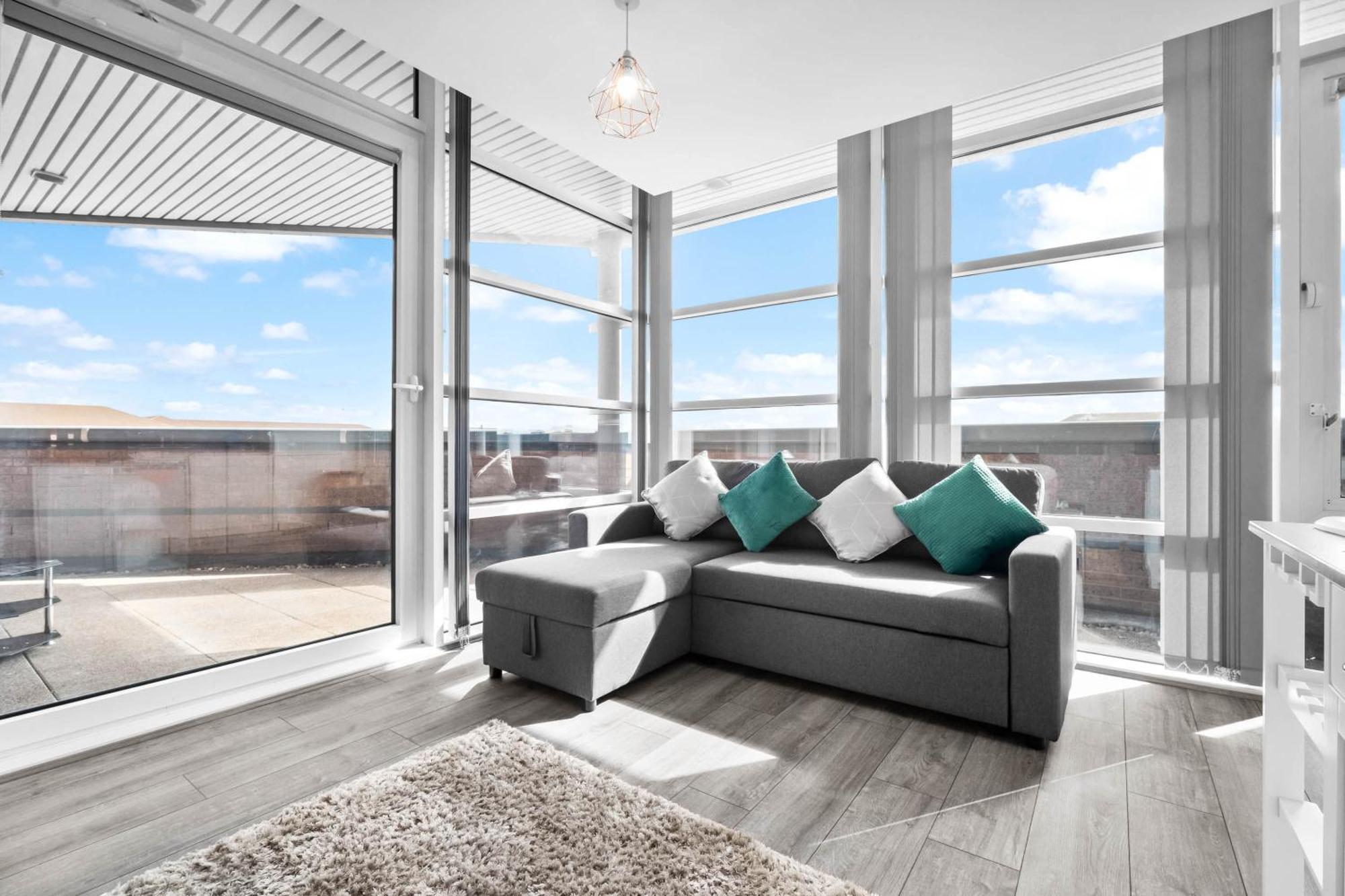 Luxury Stay With Scenic Views Brierley Hill Exterior foto